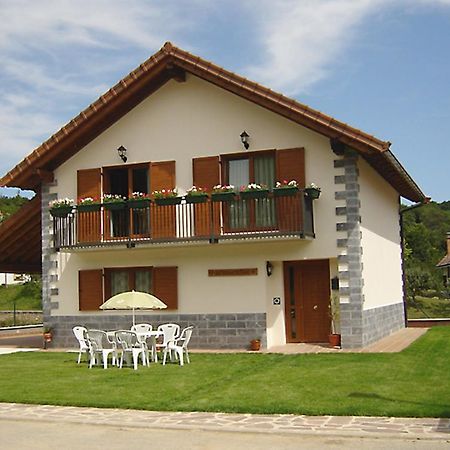 Casa Rural Irugoienea Espinal-Auzperri Bagian luar foto